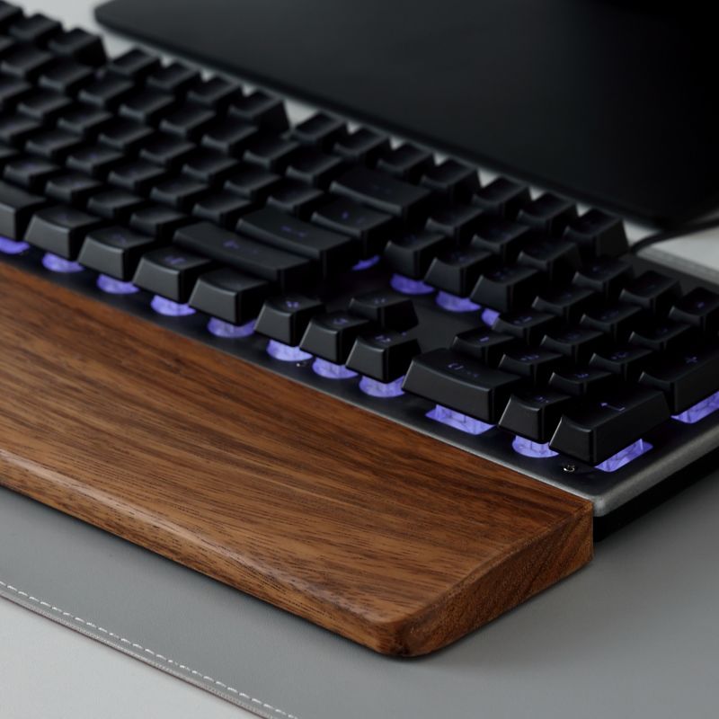 Клавиатура из цельного дерева, – обзор и цена Gaming Keyboard Nearby