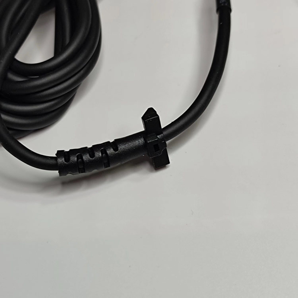 Прочный 5-контактный USB-кабел – обзор и цена Gaming Keyboard Nearby