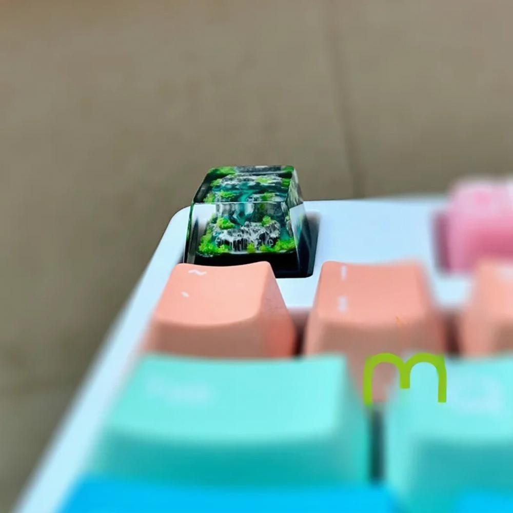 Кастомные RGB-кейкапы из смолы – обзор и цена Gaming Keyboard Nearby